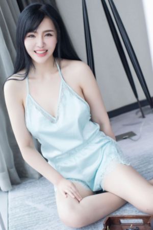 电影院的欢爱h_国产剧在线观看