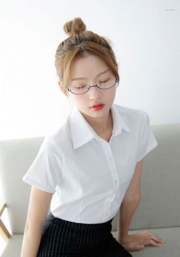 韩国电影热情的女邻居_超清最新电影在线观看