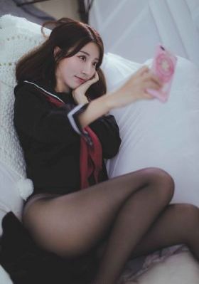 电车魔女1-4_4K最新电影在线观看